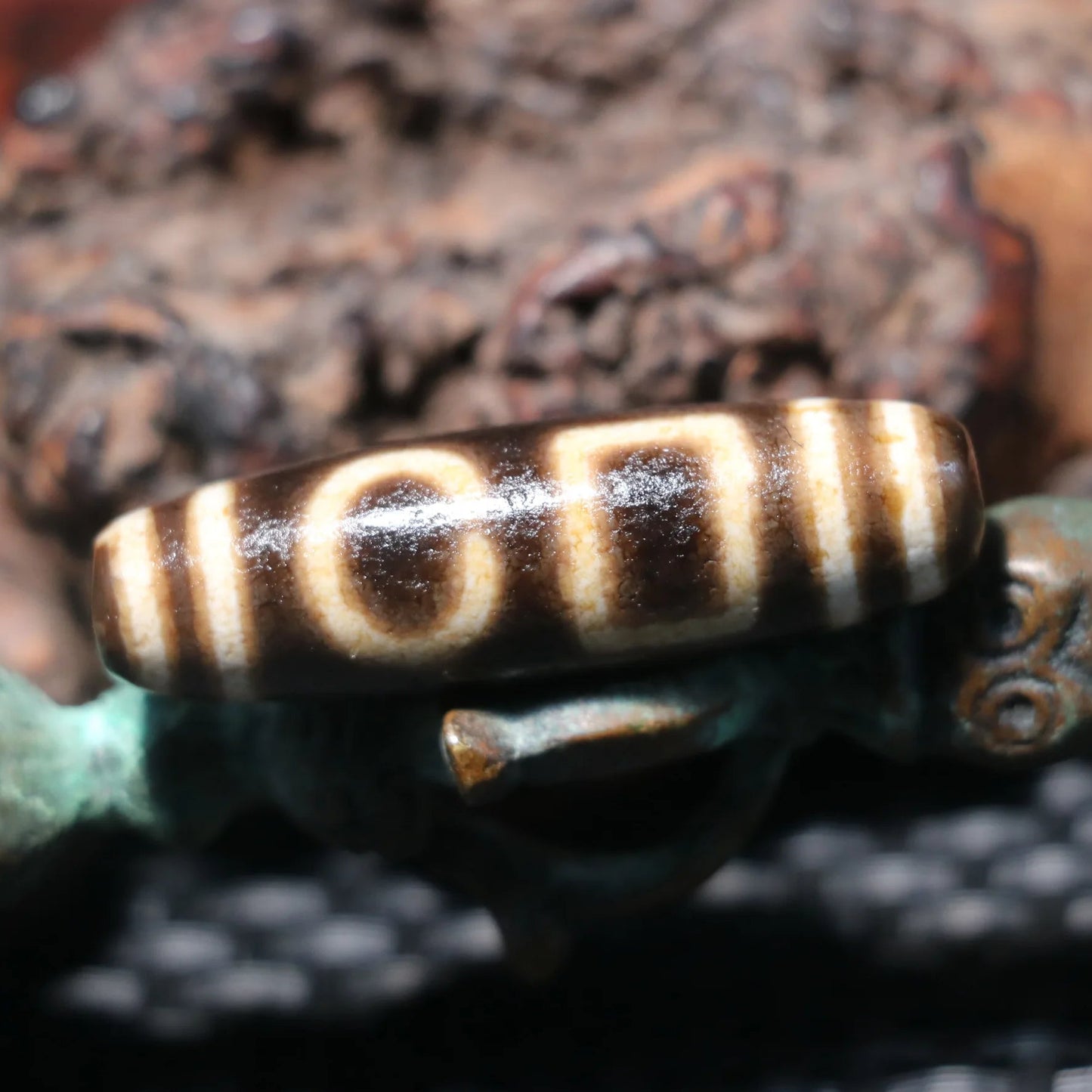 Tibetan Agate Eyes Dzi Bead-ToShay.org