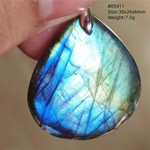 Blue Light Labradorite Pendant-ToShay.org