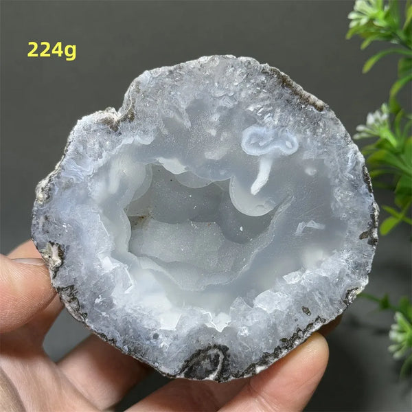 White Agate Crystal Cave-ToShay.org