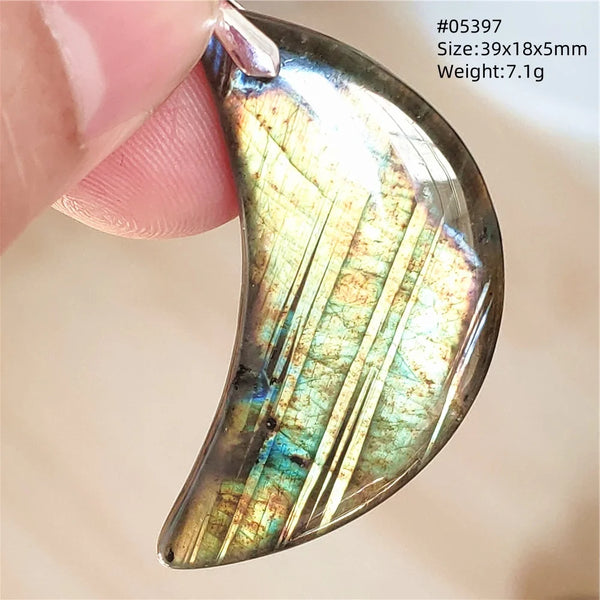 Blue Light Labradorite Pendant-ToShay.org