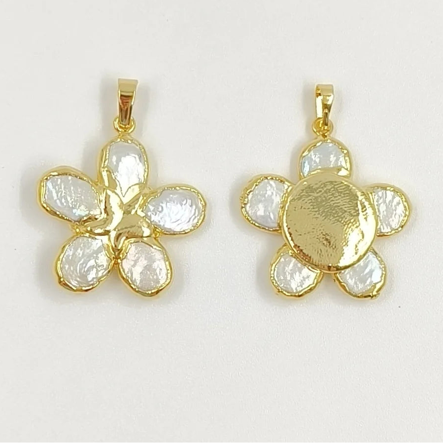 Gold Freshwater Pearl Clover-ToShay.org