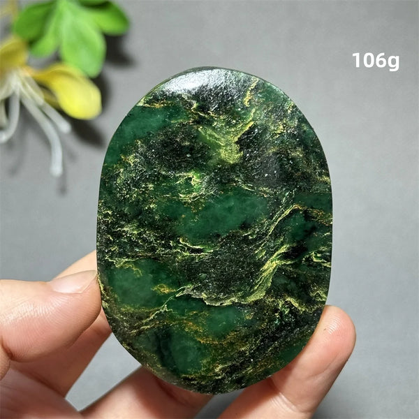 Green Emerald Quartz Palm Stone-ToShay.org