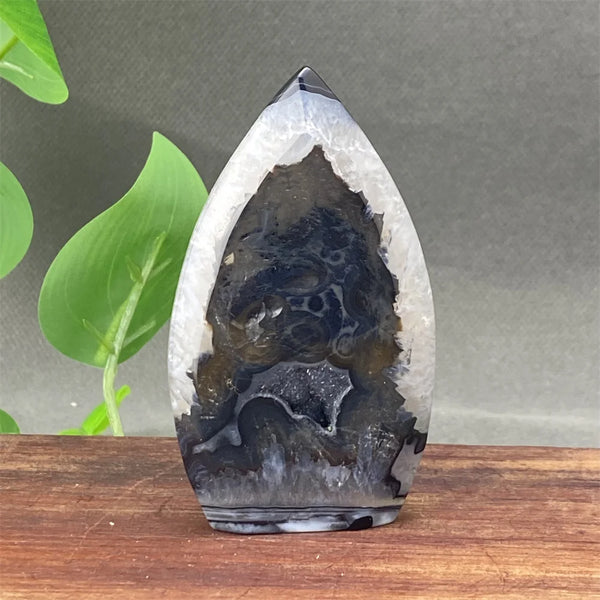 Black Agate Geode Flame-ToShay.org