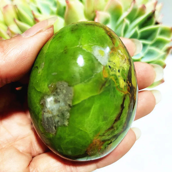 Natural Green Opal Crystal Palm Stone Yoga Exercise Spiritual Meditation Healing Crystals Room Decor Feng Shui Home Decortions-ToShay.org