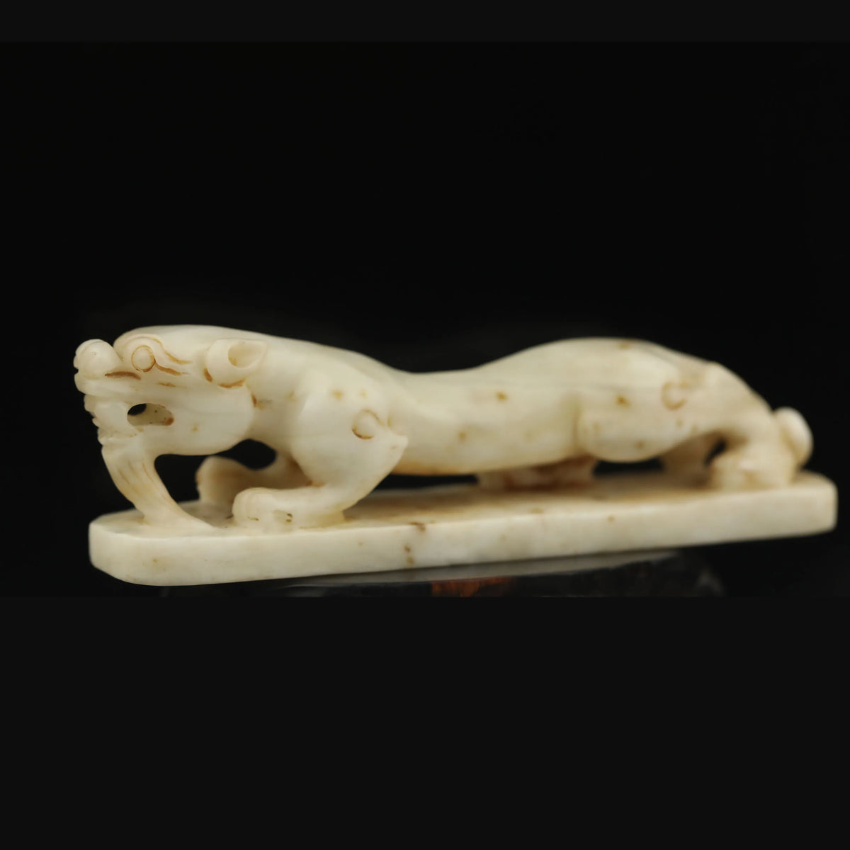 Yellow Jade Lion-ToShay.org