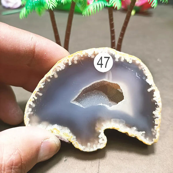 Grey Agate Quartz Crystal-ToShay.org