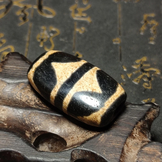 Tibetan Agate Dzi Beads-ToShay.org
