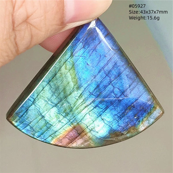 Blue Light Labradorite Pendant-ToShay.org
