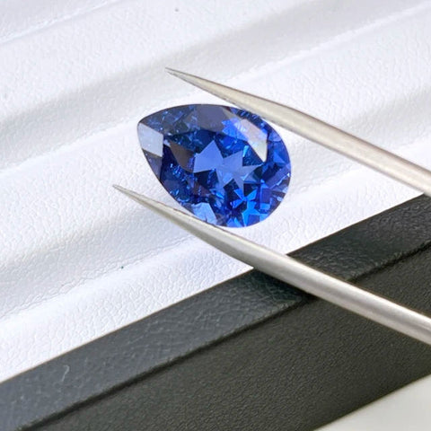 Blue Crystal Cut Sapphire-ToShay.org
