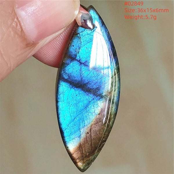 Blue Light Labradorite Pendant-ToShay.org