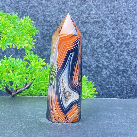Black Red Striped Agate Point-ToShay.org