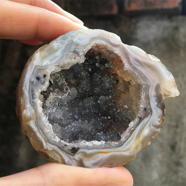 Grey Agate Geode Crystal-ToShay.org