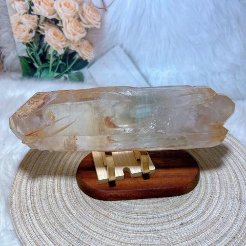 Clear Garden Quartz Crystal-ToShay.org