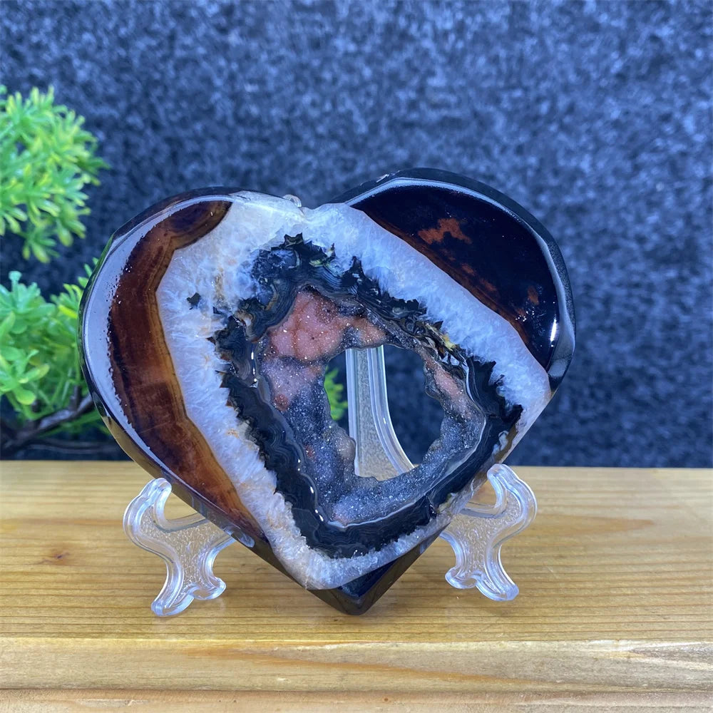 Black Agate Heart-ToShay.org