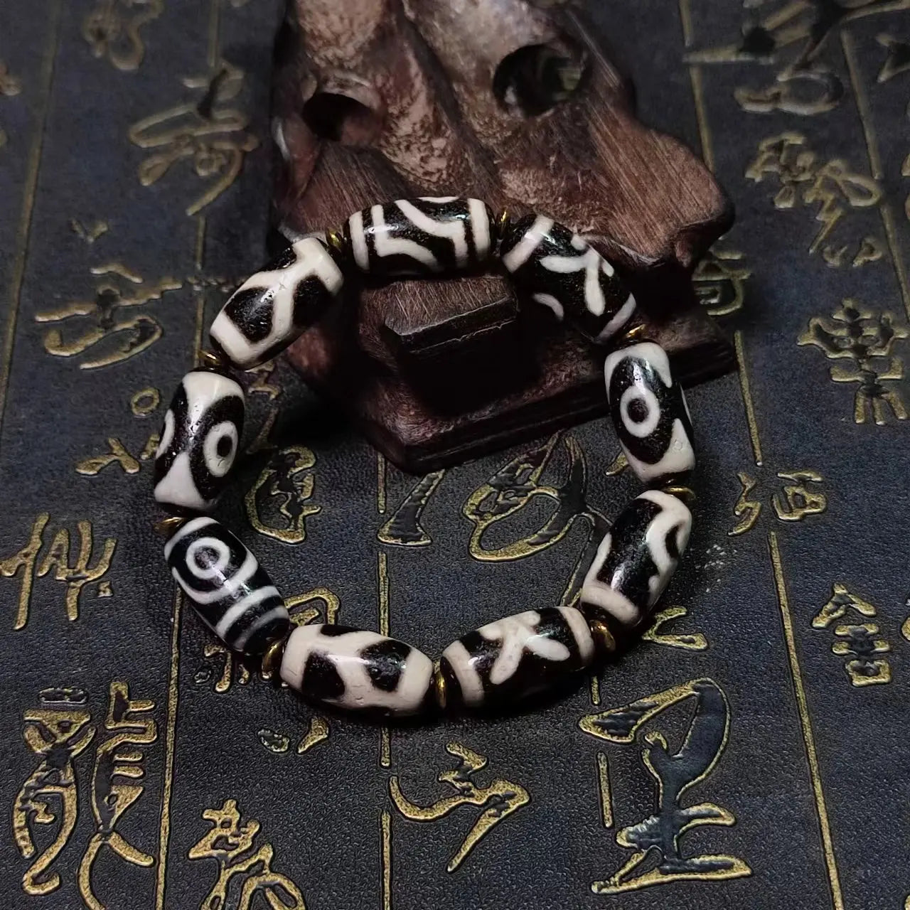 Tibetan Agate Dzi Bracelet-ToShay.org