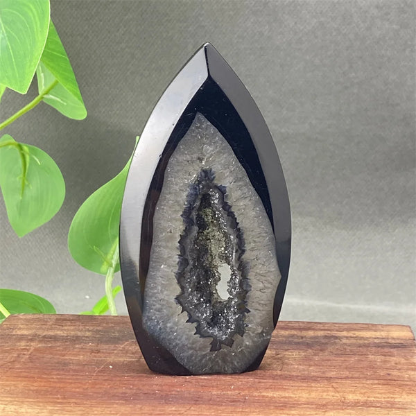 Black Agate Geode Flame-ToShay.org