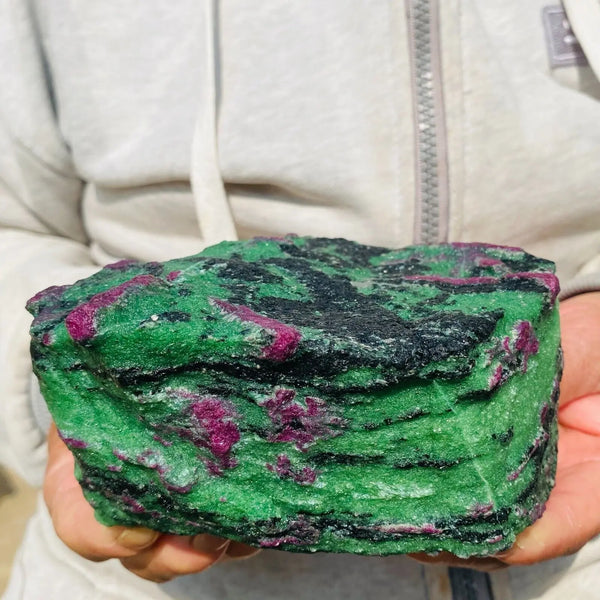 Green Ruby Zoisite Gemstone-ToShay.org