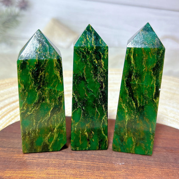 Green Emerald Quartz Point-ToShay.org
