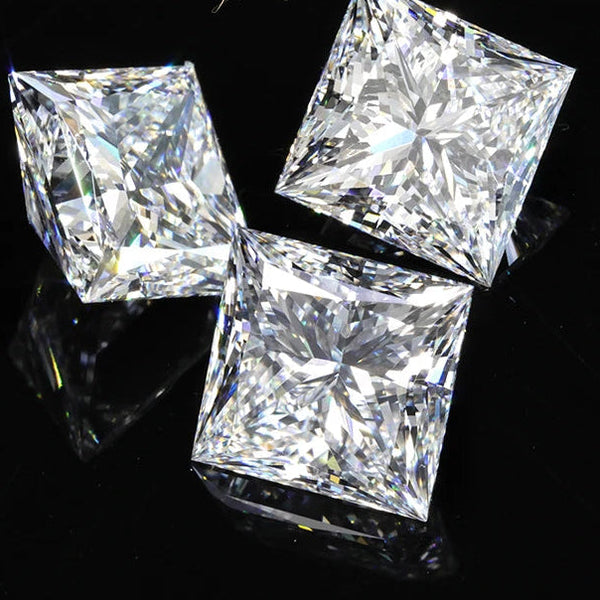 Clear Faceted Diamond-ToShay.org