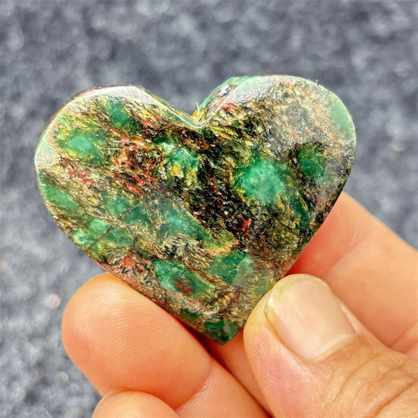 Green Emerald Stone Heart-ToShay.org