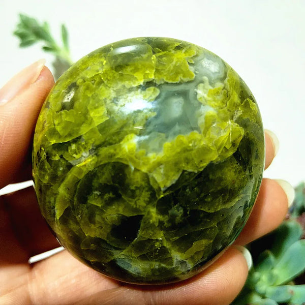 Natural Green Opal Crystal Palm Stone Yoga Exercise Spiritual Meditation Healing Crystals Room Decor Feng Shui Home Decortions-ToShay.org