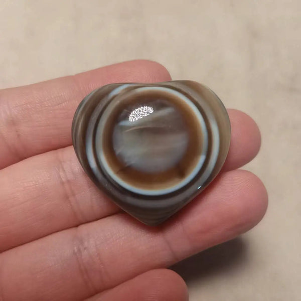 Tibetan Agate Dzi Heart-ToShay.org