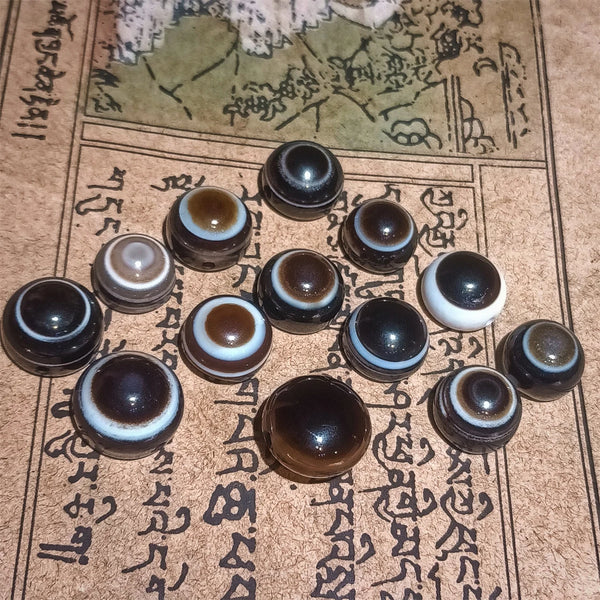 Black White Sheep Eye Agate-ToShay.org