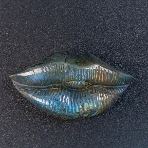 Blue Labradorite Lips-ToShay.org