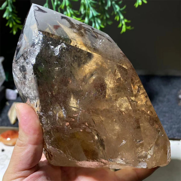 Yellow Citrine Quartz Tower-ToShay.org