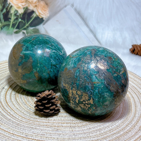 Blue Dioptase Pyrite Balls-ToShay.org