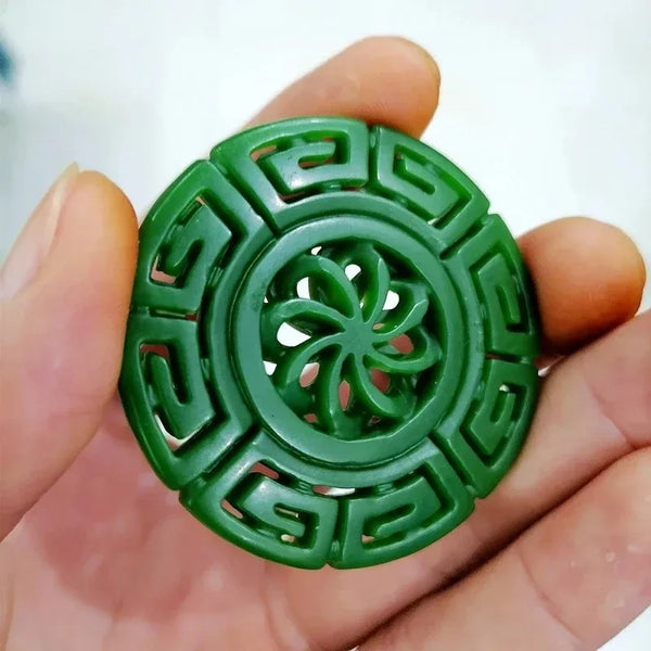 Green Jade Pinwheel Pendant-ToShay.org