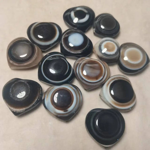 Tibetan Agate Dzi Heart-ToShay.org