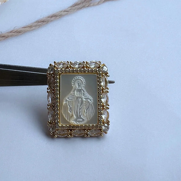 White Pearl Shell Pendant-ToShay.org