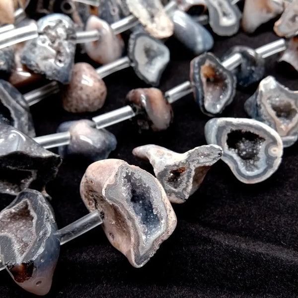 Grey Agate Chip Beads-ToShay.org