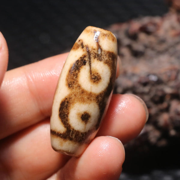 Tibetan Agate Eye Dzi Bead-ToShay.org