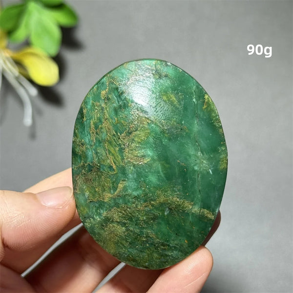 Green Emerald Quartz Palm Stone-ToShay.org
