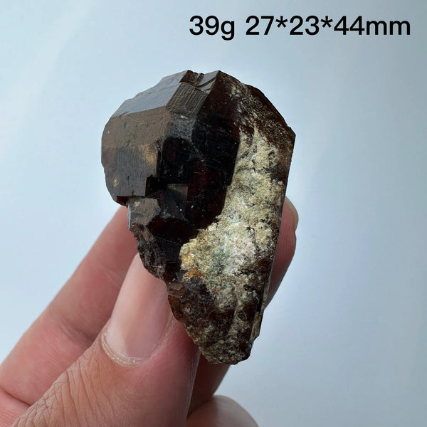 Red Garnet Quartz Crystals-ToShay.org
