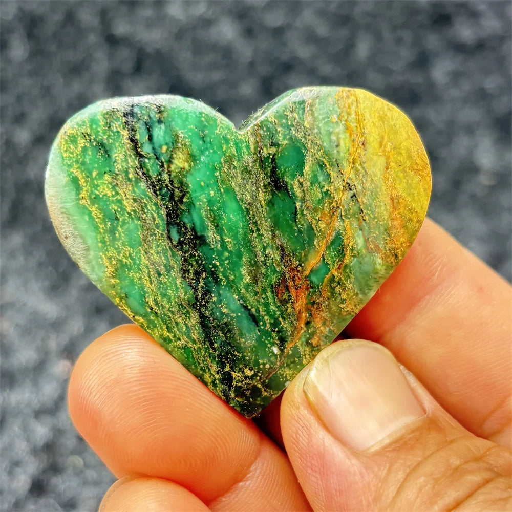 Green Emerald Stone Heart-ToShay.org