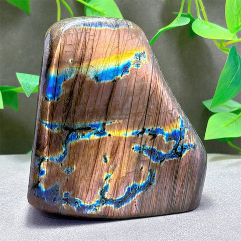 Purple Labradorite Stone-ToShay.org