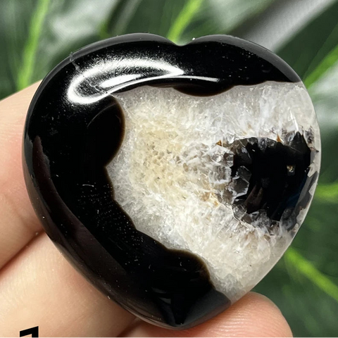 Black Agate Geode Heart-ToShay.org