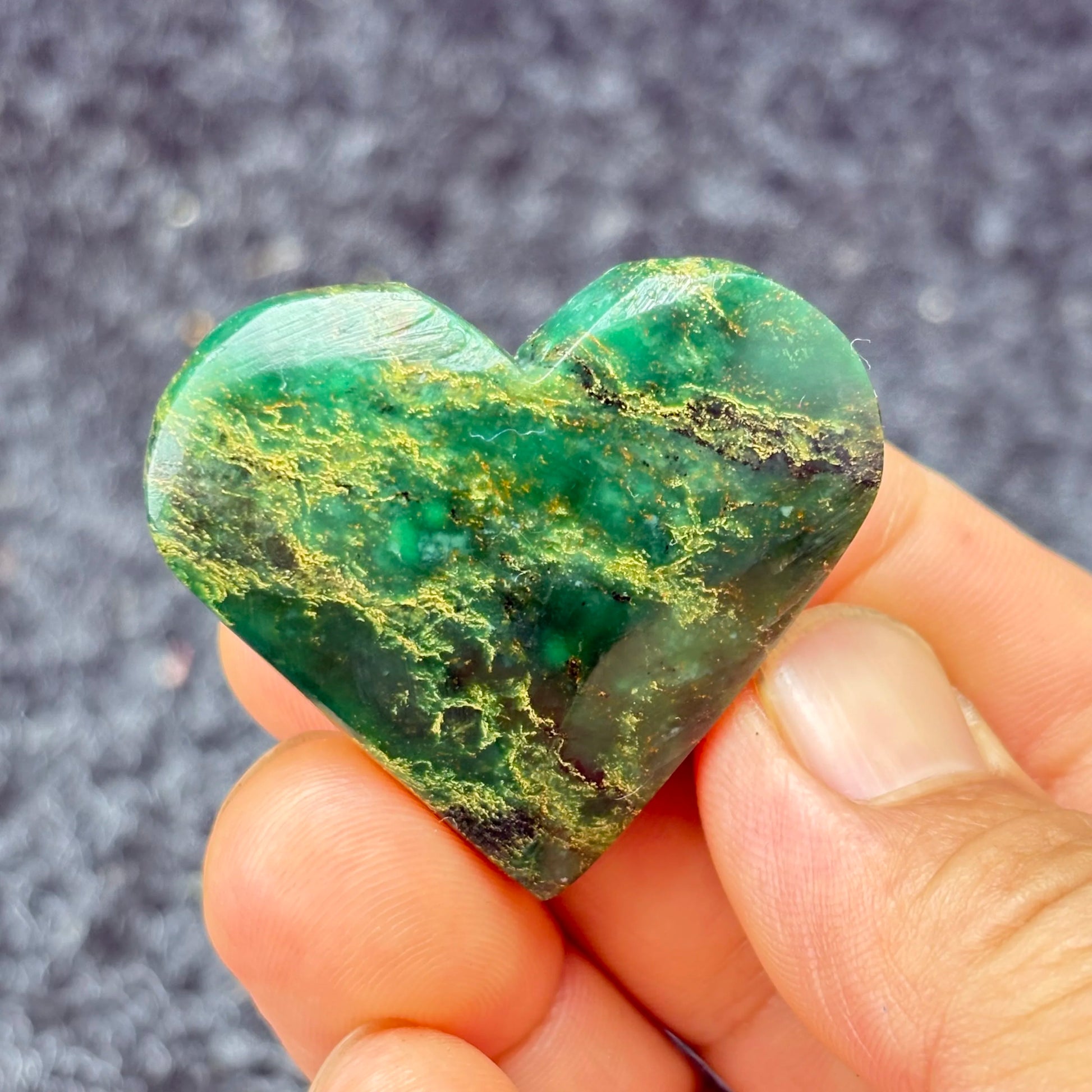 Green Emerald Stone Heart-ToShay.org