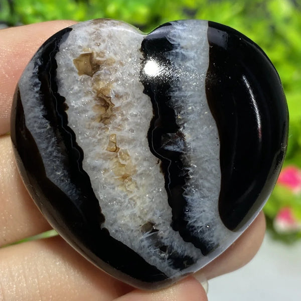 Black Agate Geode Heart-ToShay.org