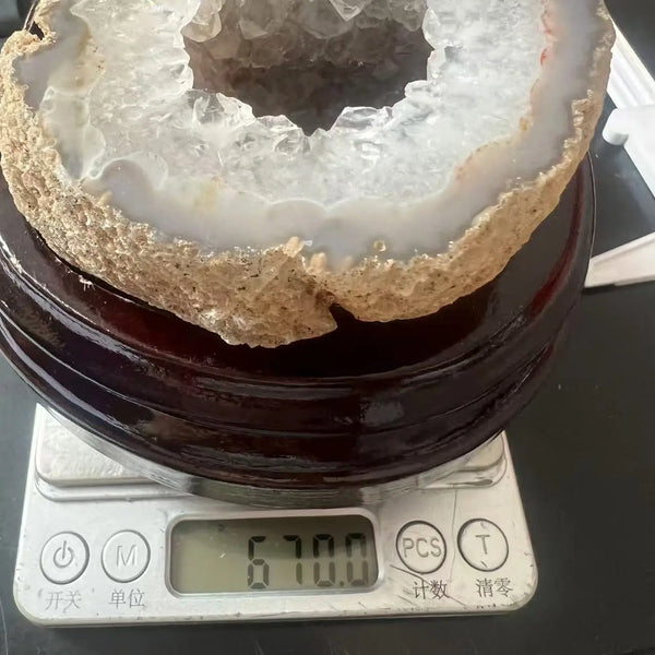 White Agate Geode-ToShay.org