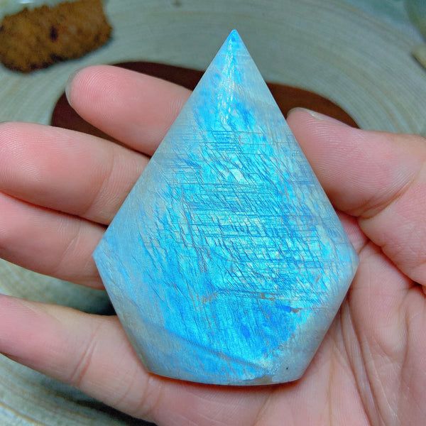 Blue Flash Moonstone Diamond-ToShay.org