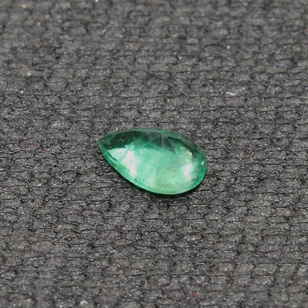 Green Emerald Gemstone-ToShay.org