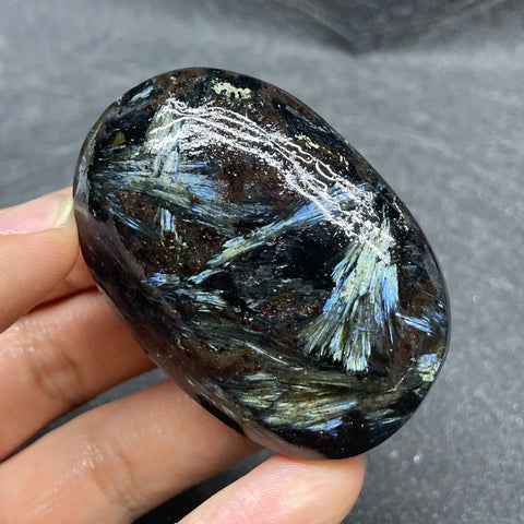 Garnet Fireworks Palm Stone-ToShay.org