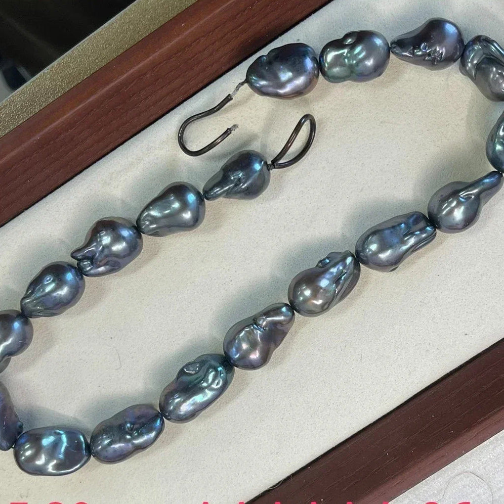 Black Pearl Fishtail Beads-ToShay.org