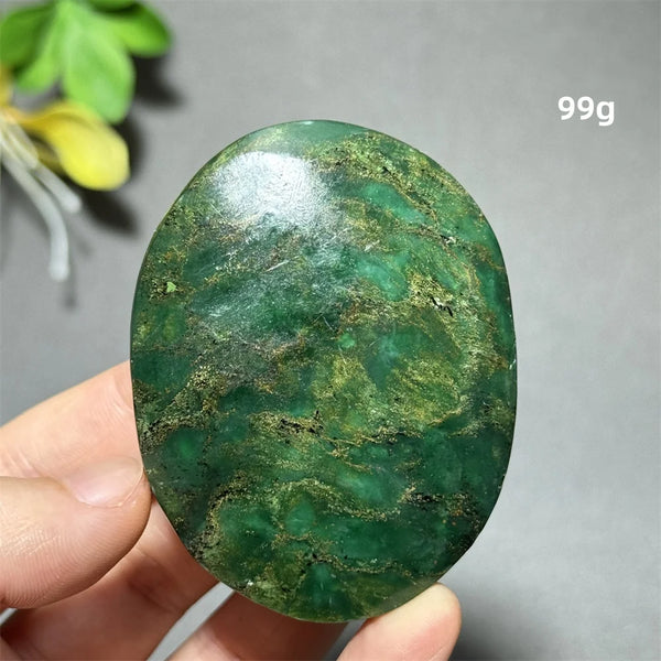 Green Emerald Quartz Palm Stone-ToShay.org