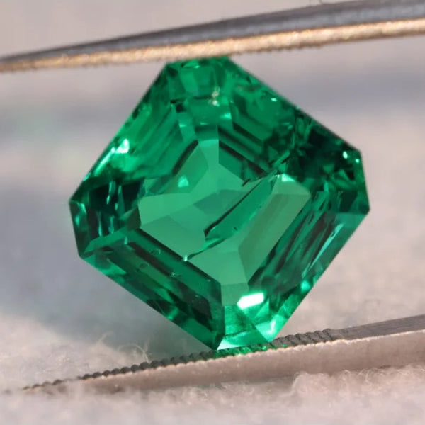 Green Crystal Cut Emerald-ToShay.org