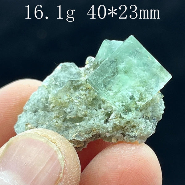 Blue Green Fluorescent Calcite-ToShay.org